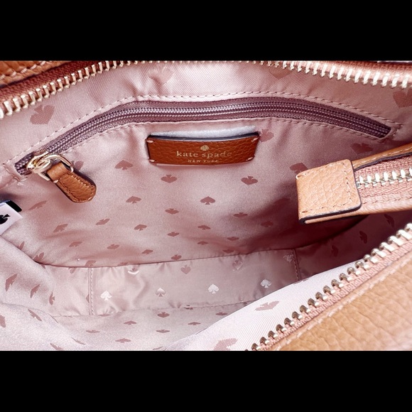 Kate Spade Crossbody - Picture 6 of 6